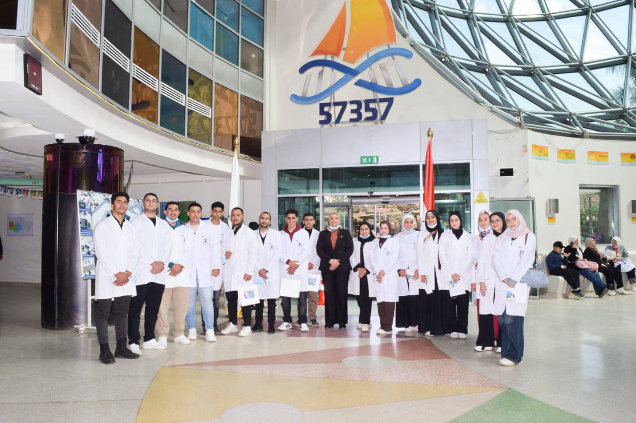  ندوة علمية بعنوان "رؤية مستقبلية للمستقبل الوظيفي في القطاع الصحي"