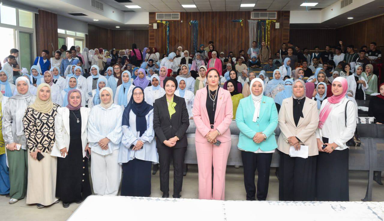 ندوة توعوية حول "الابتزاز الإلكتروني" لحماية الشباب من المخاطر الرقمية